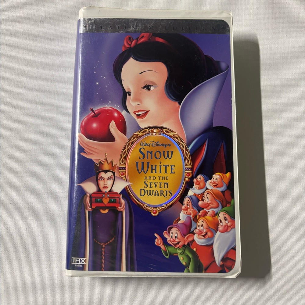 Vintage Disney Snow White and the Seven Dwarfs VHS Tape Platinum Edition